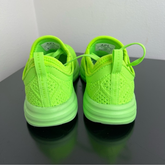 APL Women’s Techloom Phantom EUC - Picture 5 of 6